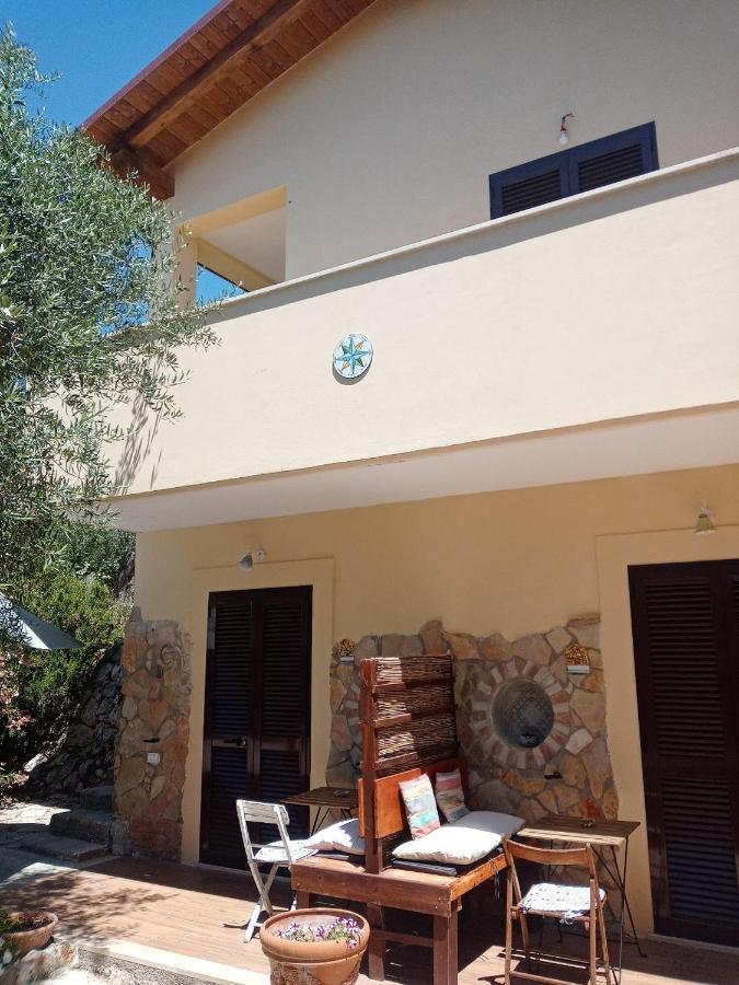 Buenavistasurfmed Bed & Breakfast Itri Exterior photo
